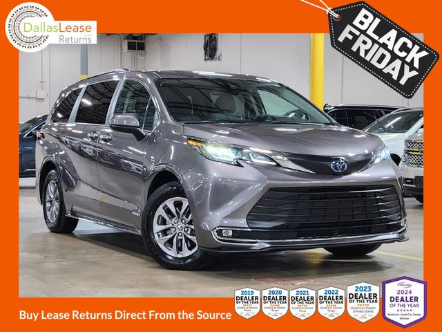 2021 Toyota Sienna XLE