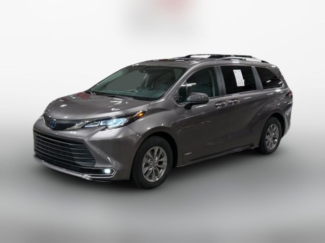 2021 Toyota Sienna XLE