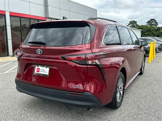 2021 Toyota Sienna XLE