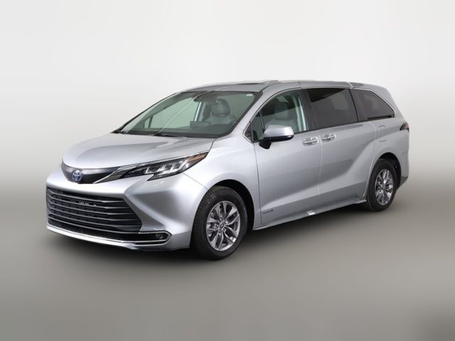 2021 Toyota Sienna XLE