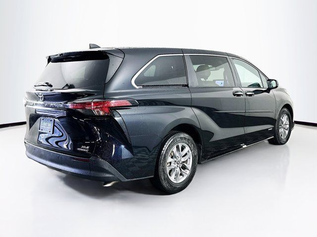 2021 Toyota Sienna XLE