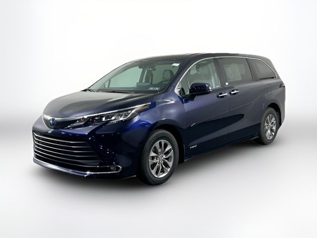 2021 Toyota Sienna XLE