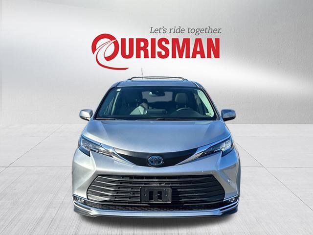 2021 Toyota Sienna XLE