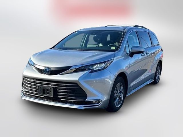 2021 Toyota Sienna XLE