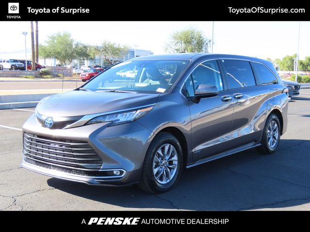 2021 Toyota Sienna XLE