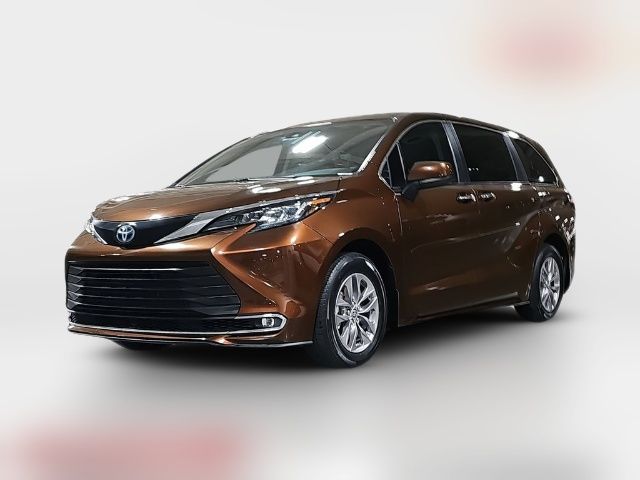 2021 Toyota Sienna XLE