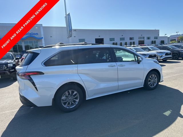 2021 Toyota Sienna XLE