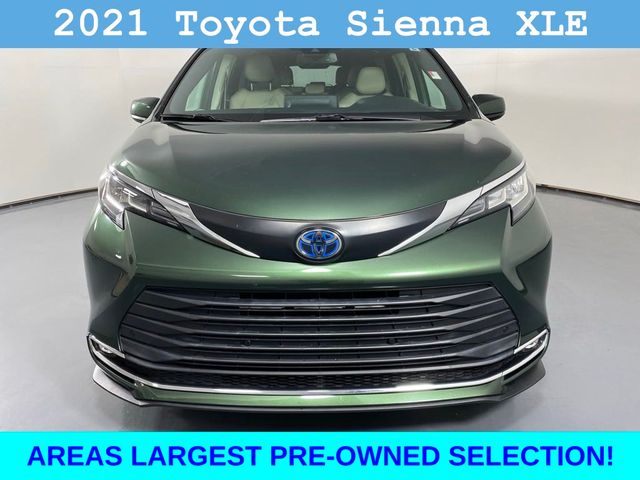 2021 Toyota Sienna XLE