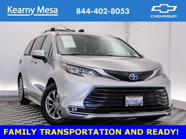 2021 Toyota Sienna XLE