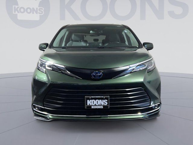 2021 Toyota Sienna XLE
