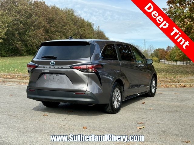 2021 Toyota Sienna XLE