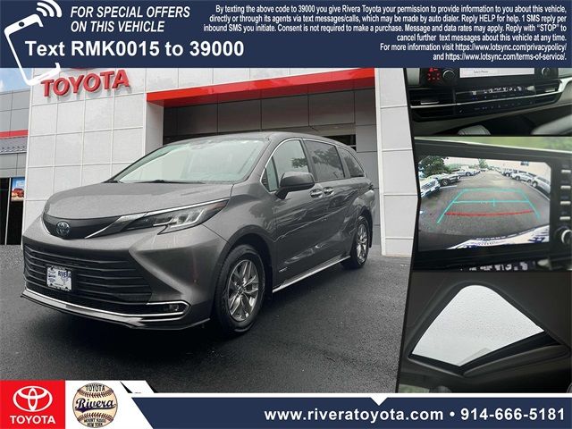 2021 Toyota Sienna XLE