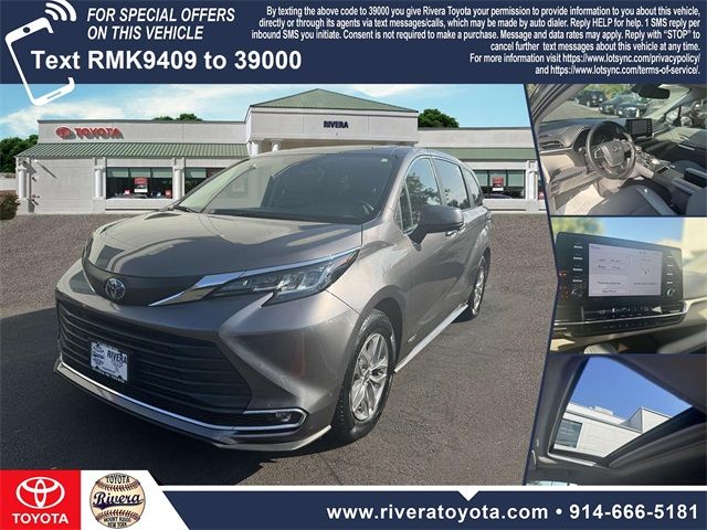 2021 Toyota Sienna XLE