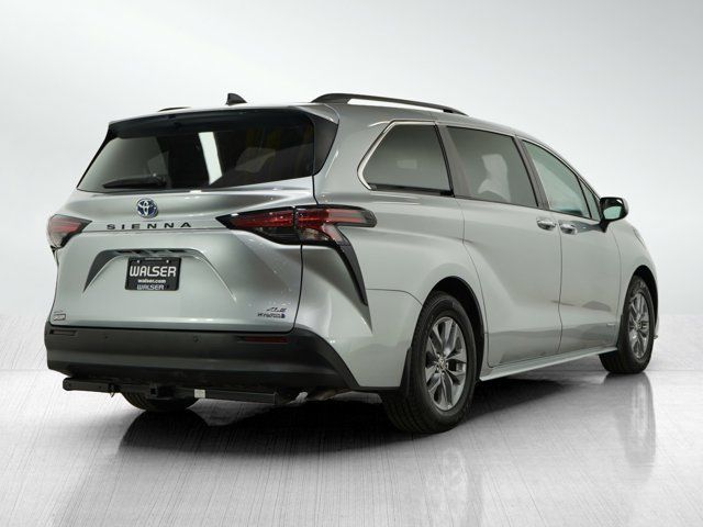 2021 Toyota Sienna XLE