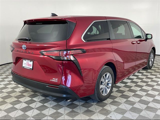 2021 Toyota Sienna XLE