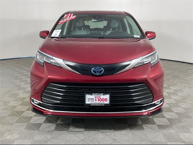 2021 Toyota Sienna XLE