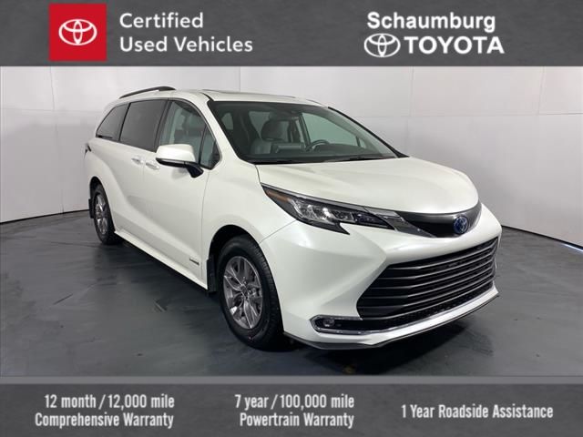 2021 Toyota Sienna XLE