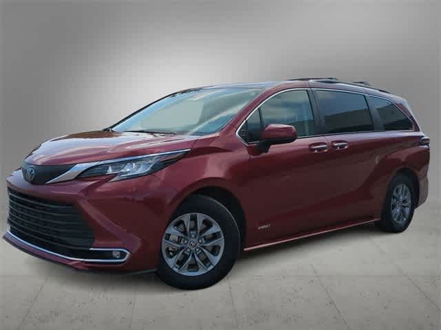 2021 Toyota Sienna XLE