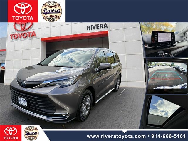 2021 Toyota Sienna XLE