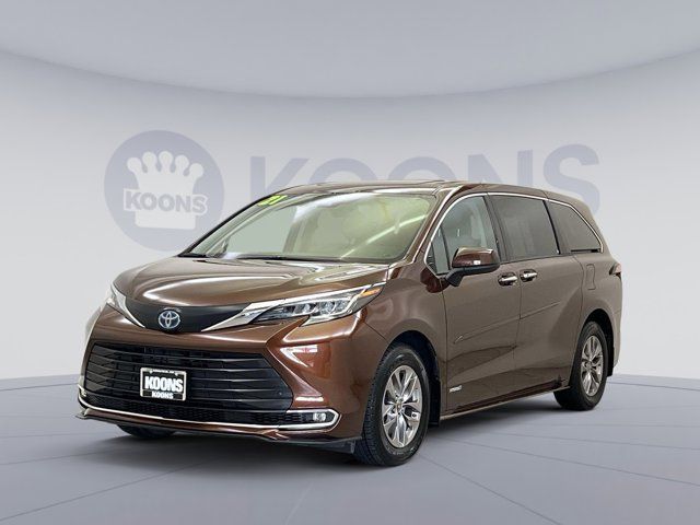 2021 Toyota Sienna XLE