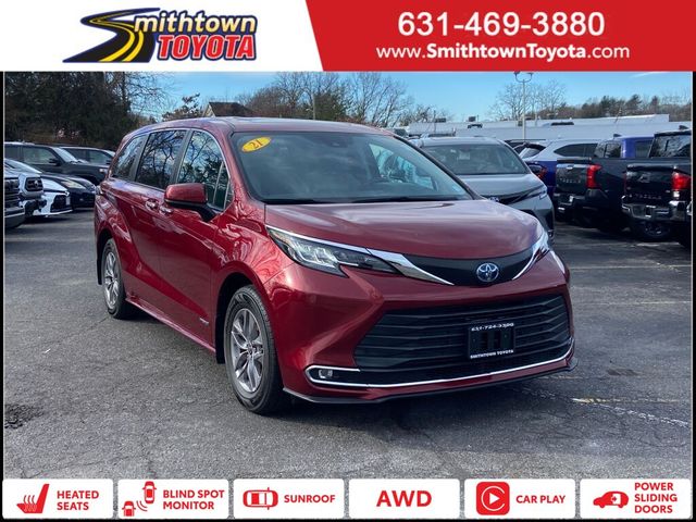 2021 Toyota Sienna XLE