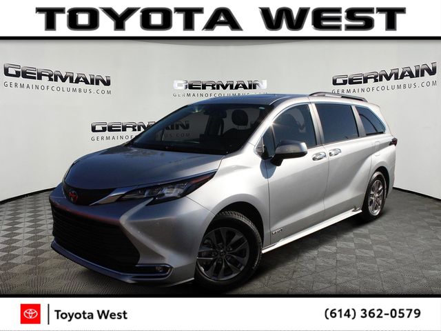 2021 Toyota Sienna XLE