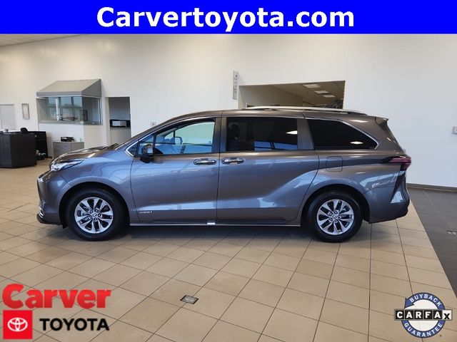 2021 Toyota Sienna XLE