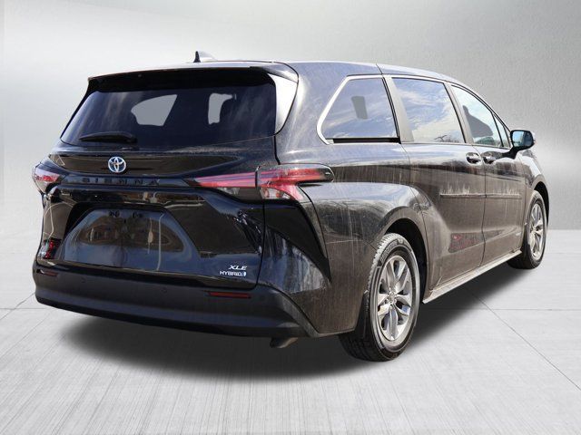 2021 Toyota Sienna XLE