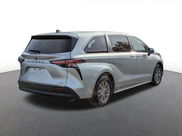 2021 Toyota Sienna XLE