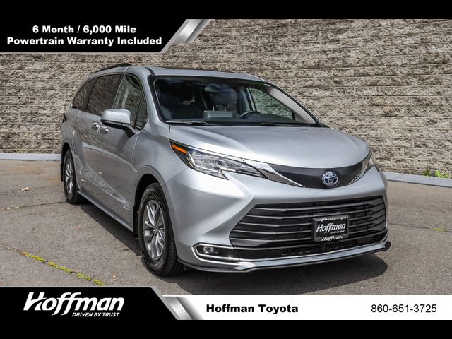 2021 Toyota Sienna XLE