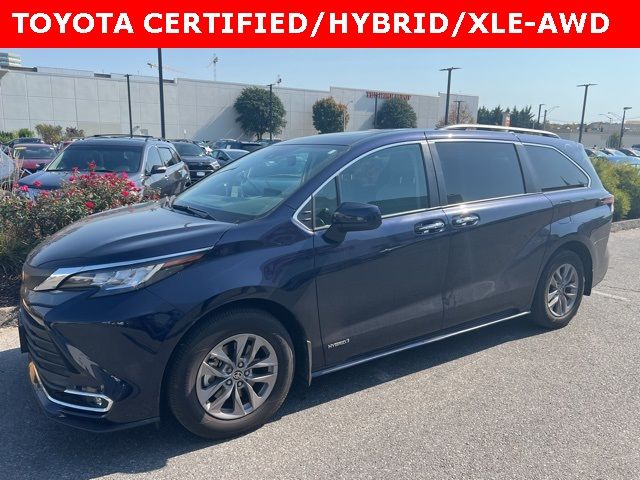 2021 Toyota Sienna XLE