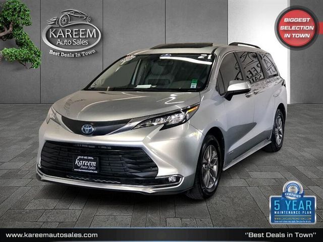 2021 Toyota Sienna XLE