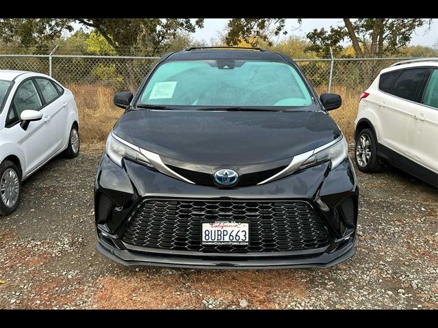 2021 Toyota Sienna XSE