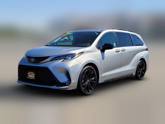 2021 Toyota Sienna XSE