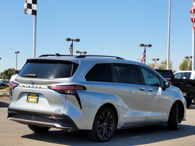 2021 Toyota Sienna XSE