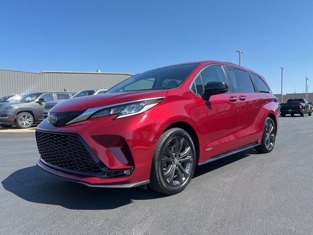 2021 Toyota Sienna XSE