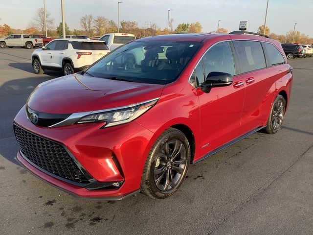 2021 Toyota Sienna XSE