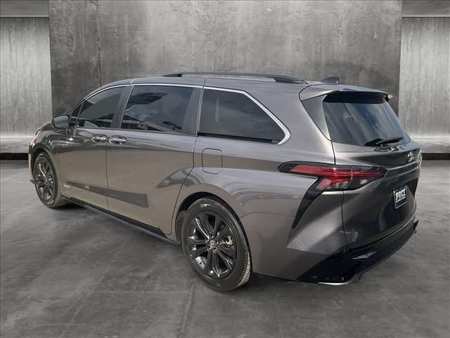 2021 Toyota Sienna XSE