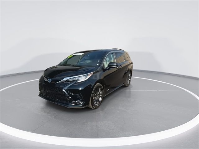 2021 Toyota Sienna XSE