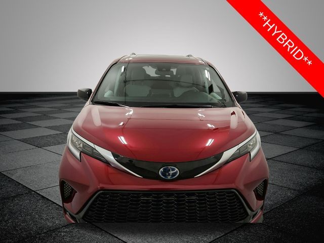 2021 Toyota Sienna XSE