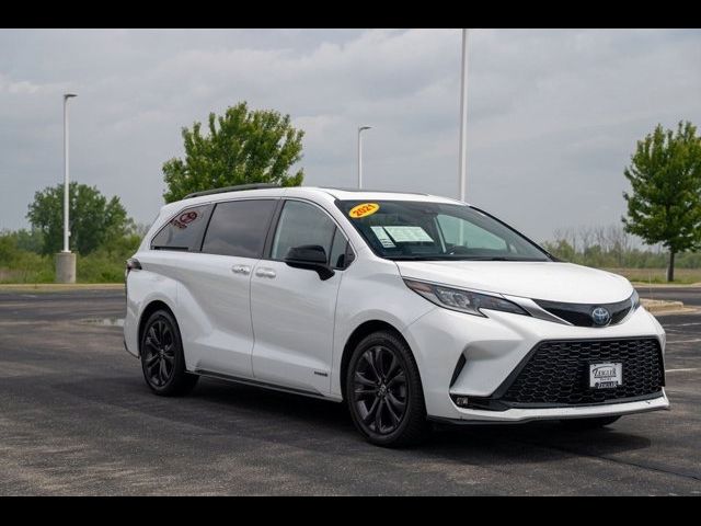 2021 Toyota Sienna XSE