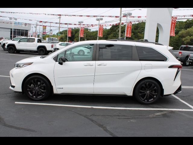 2021 Toyota Sienna XSE