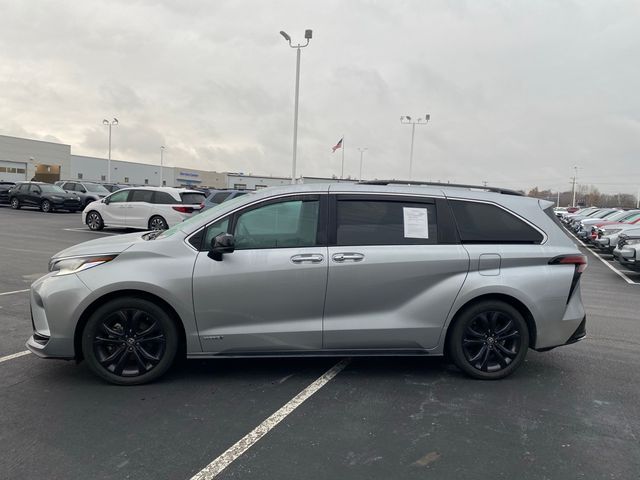 2021 Toyota Sienna XSE