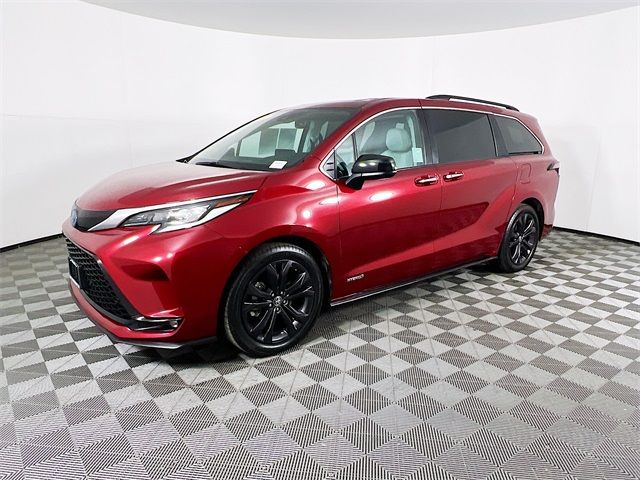 2021 Toyota Sienna XSE