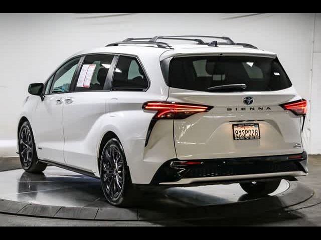 2021 Toyota Sienna XSE