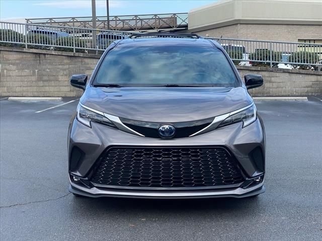 2021 Toyota Sienna XSE