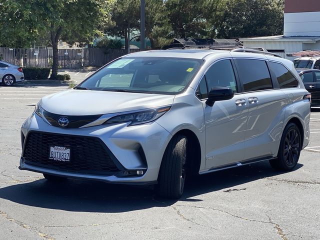 2021 Toyota Sienna XSE