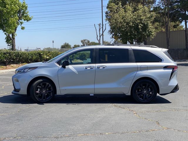 2021 Toyota Sienna XSE