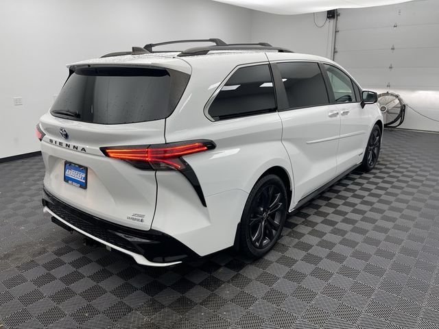 2021 Toyota Sienna XSE