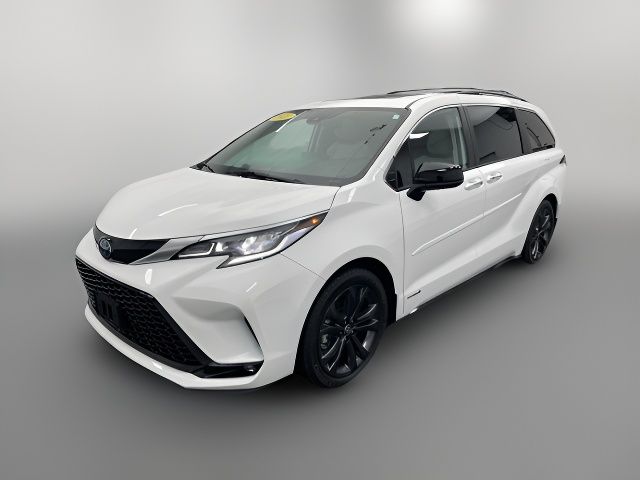 2021 Toyota Sienna XSE